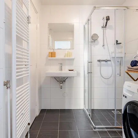 Stunning Artist Zen Guest At Heart Of Pensjonat Amsterdam